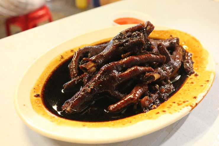マレーシアの中華系料理「雞腳」