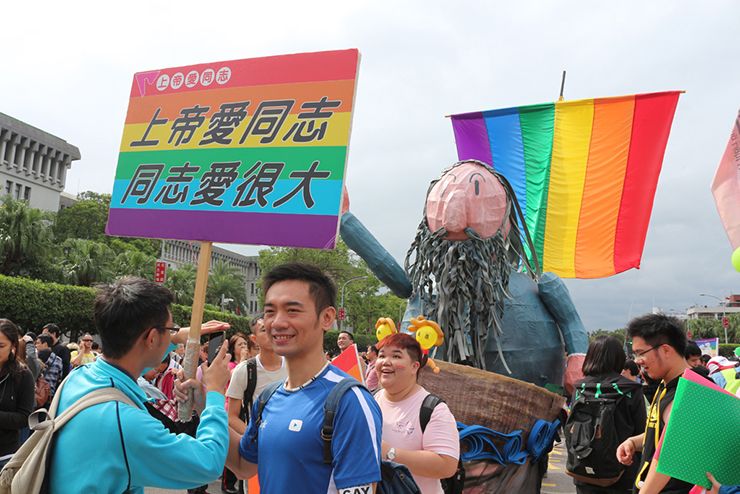 台灣同志遊行（台湾LGBTプライド）2015のパレードに参加するキリスト教団体