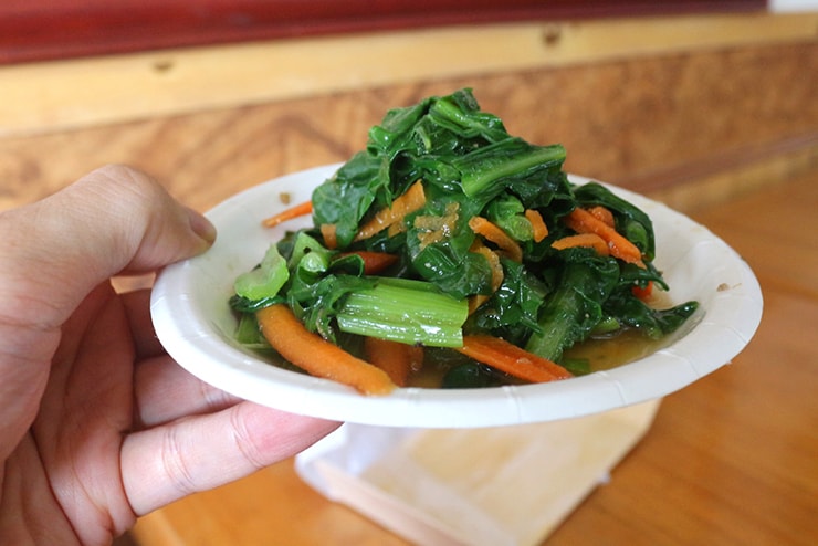 台湾のお米どころ台東・池上のお弁当屋さん「家鄉正宗池上飯包」の盛り放題野菜