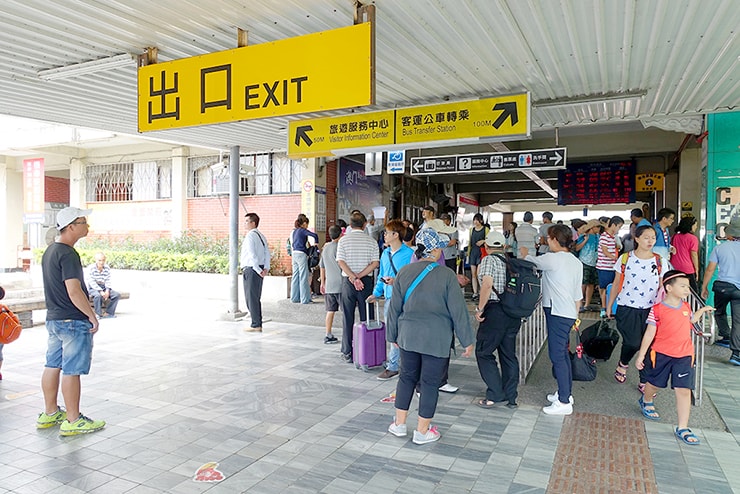 台鐵（台湾鉄道）花蓮駅の出口
