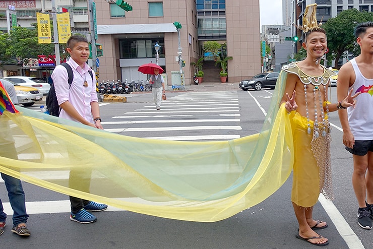 台灣同志遊行（台湾LGBTプライド）2016のパレードに参加するエジプト風プリンス