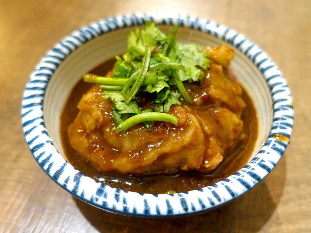台北・龍山寺のおすすめグルメ店「蘇家肉圓油糕」の芋粿