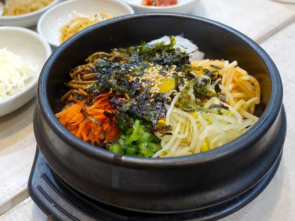 韓国料理・ビビンパ
