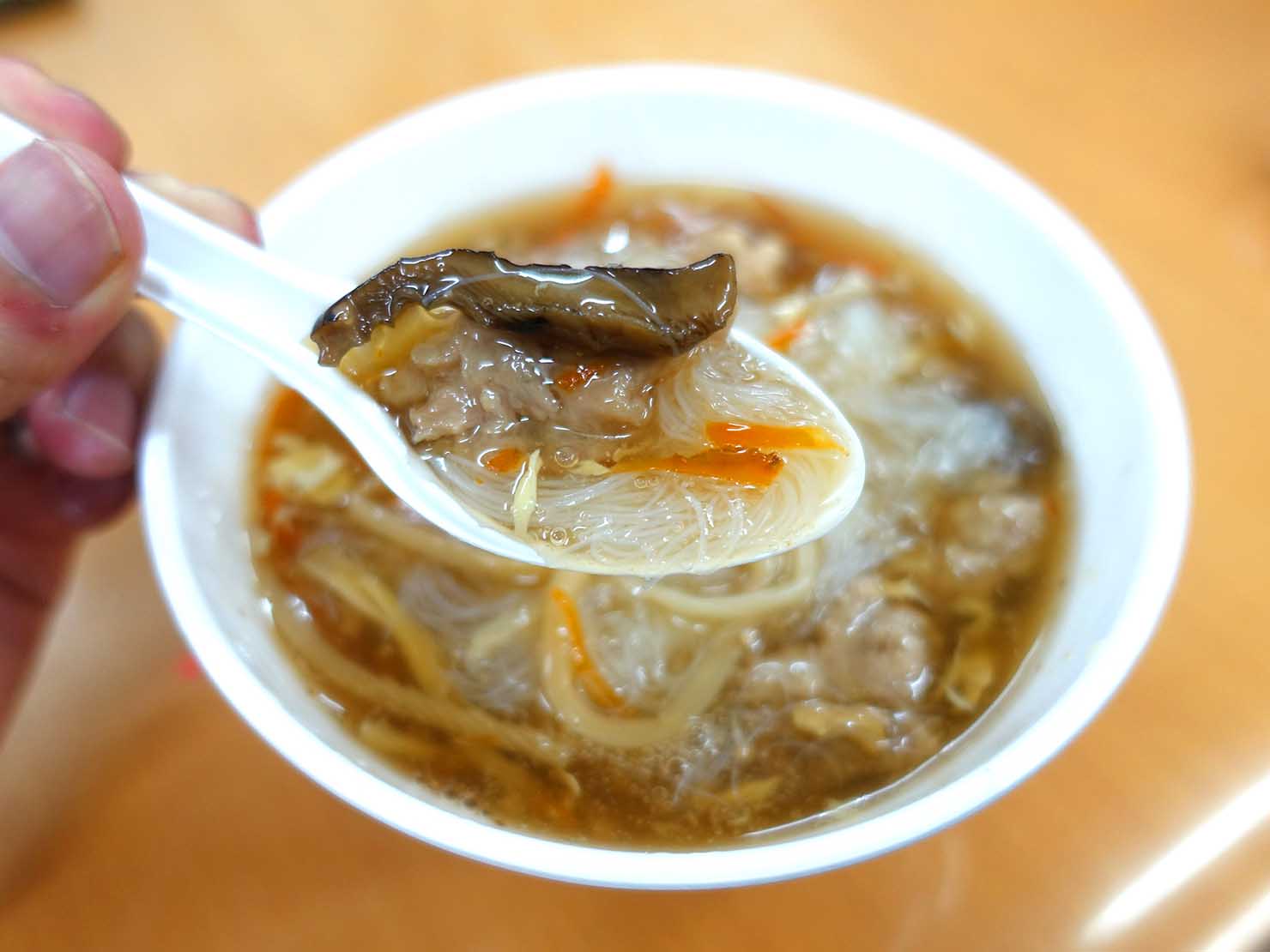 台南・孔廟エリアのおすすめグルメ店「友誠蝦仁肉圓」の香菇肉焿米粉