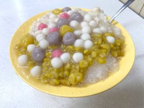 台北・西門町のおすすめひんやりスイーツ店「楊記冰店」の花生玉米加圓冰