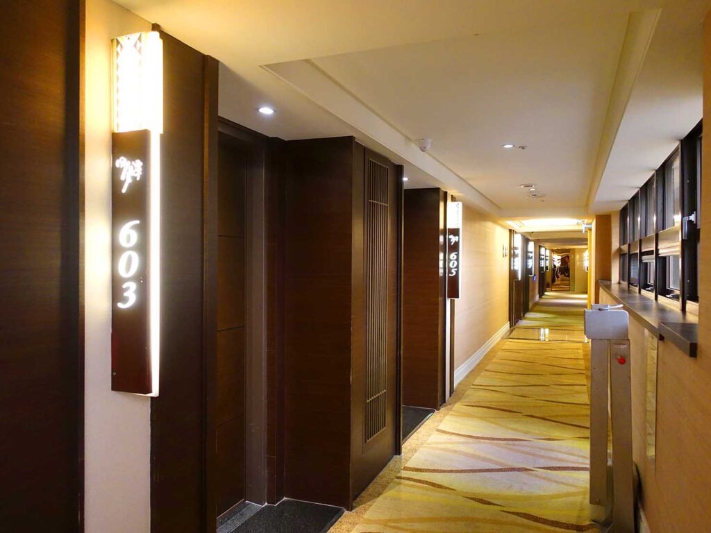 日月潭のおすすめホテル「日月潭大飯店」の廊下