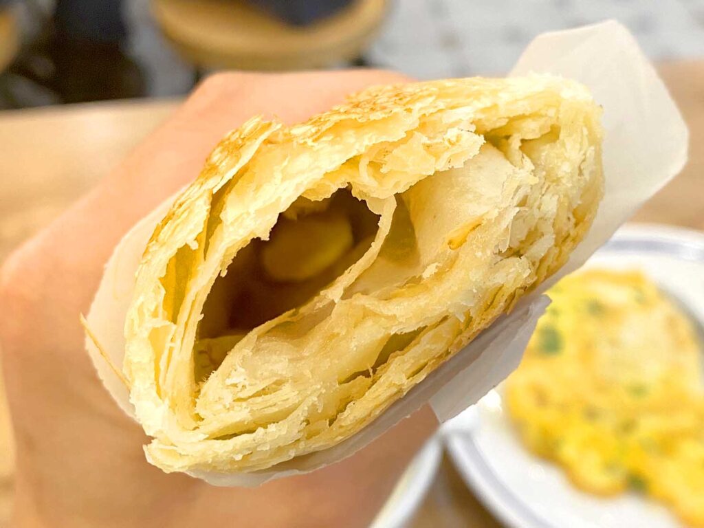 台北のおすすめ豆漿店「世界豆漿大王」の麥芽甜餅クローズアップ