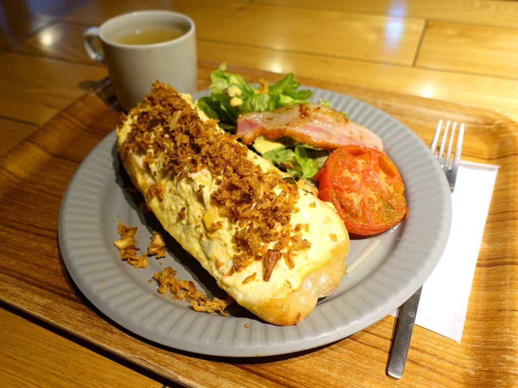 大阪・本町のおすすめホテル「ホテル・アンドルームス」のレストラン・RUUUSTの朝食