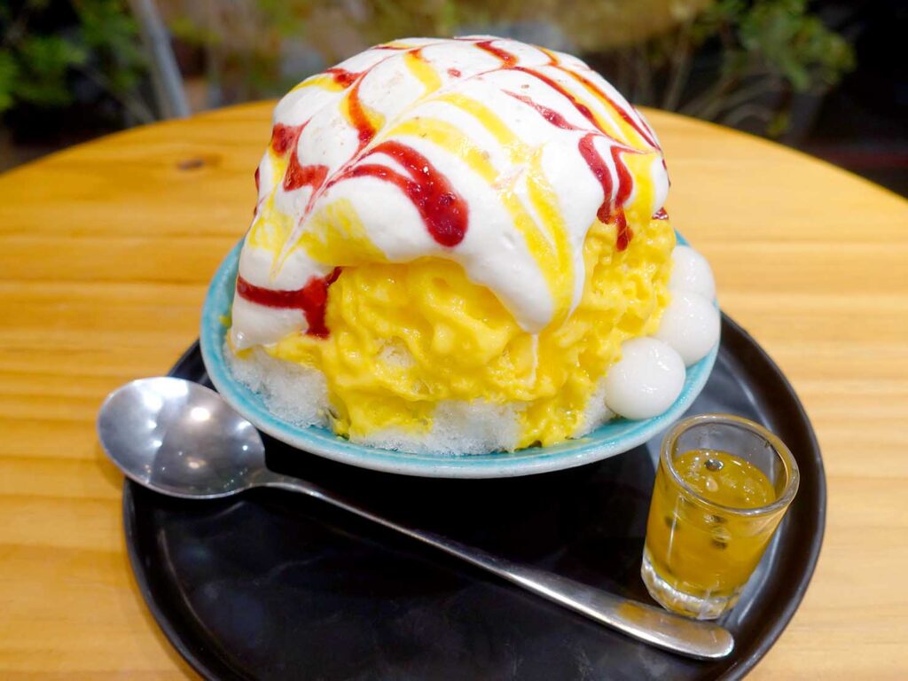 台北のマンゴーかき氷がおいしいおすすめ店「金雞母」の琉花芒果