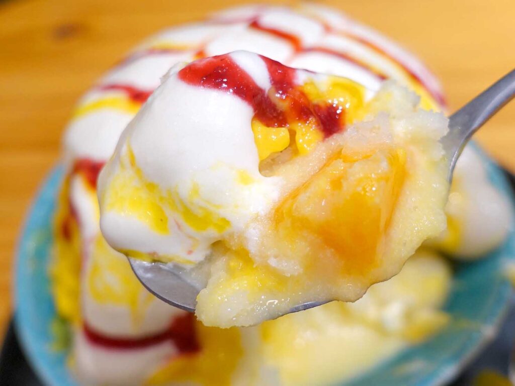 台北のマンゴーかき氷がおいしいおすすめ店「金雞母」琉花芒果のマンゴー