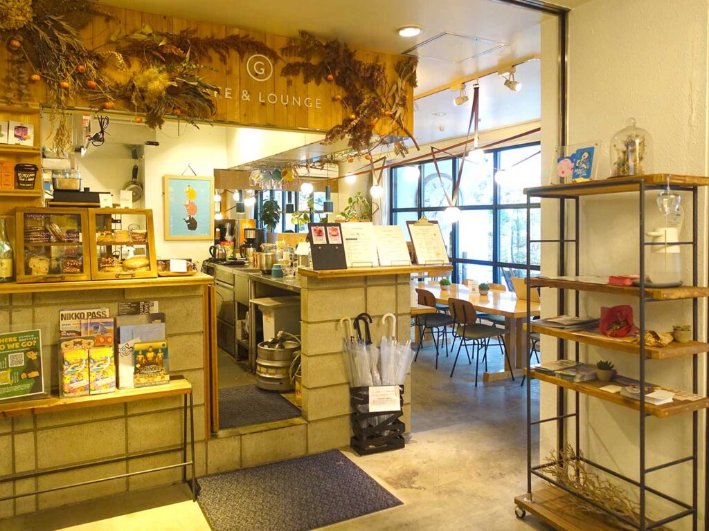 東京・谷根千エリアのおすすめホテル「HOTEL GRAPHY」のカフェ
