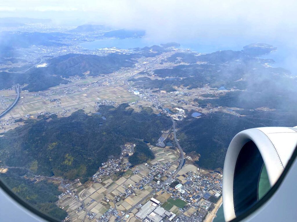 中華航空（チャイナエアライン）台北ー高松線の上級から眺める高松の街